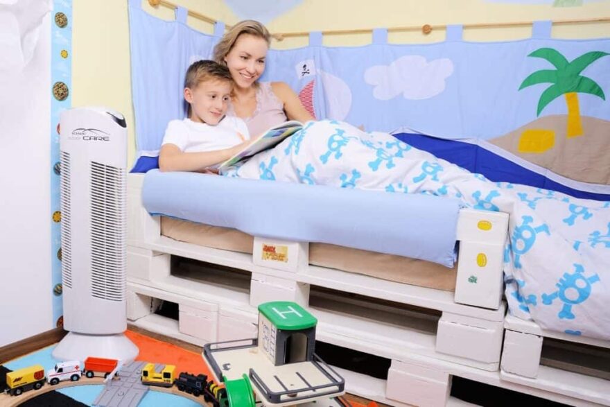 Camera da letto per bambini con purificatore Ionic-CARE
