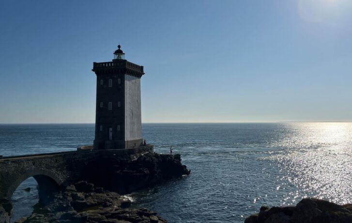 Faro Kermorvan al tramonto.