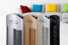 Purificatore d'aria Ionic-CARE, 4 barevné varianty, stříbrná, dekor dřeva, bianco perlato, nera